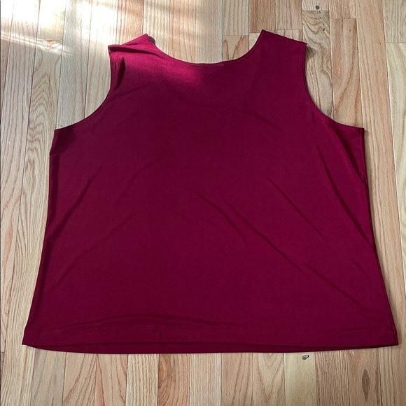 CSC Studio Top Womens 2X Red Sleeveless Blouse Minimalist Mature Modest - Picture 6 of 7